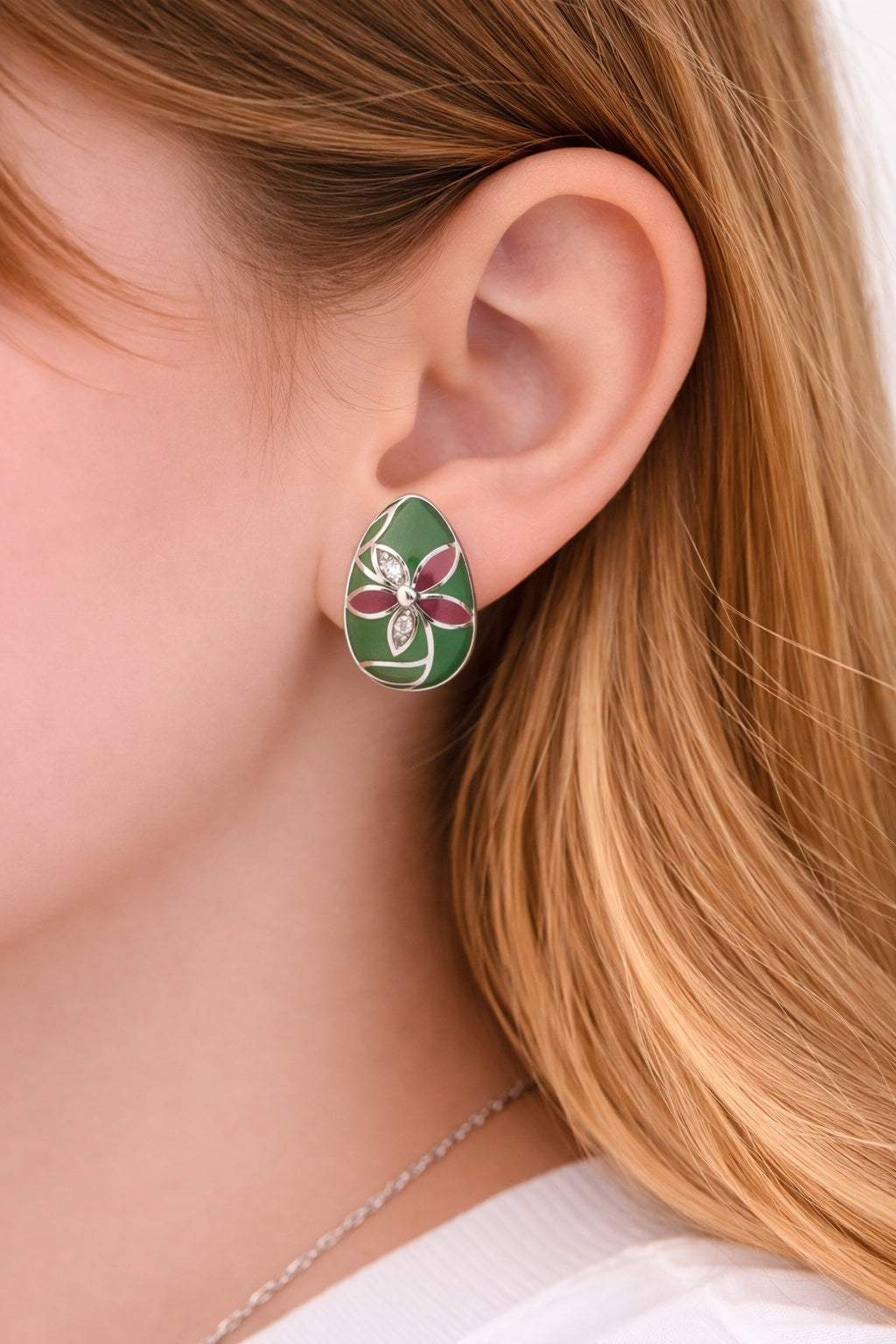 Enamel-Floral Zirconia Studs