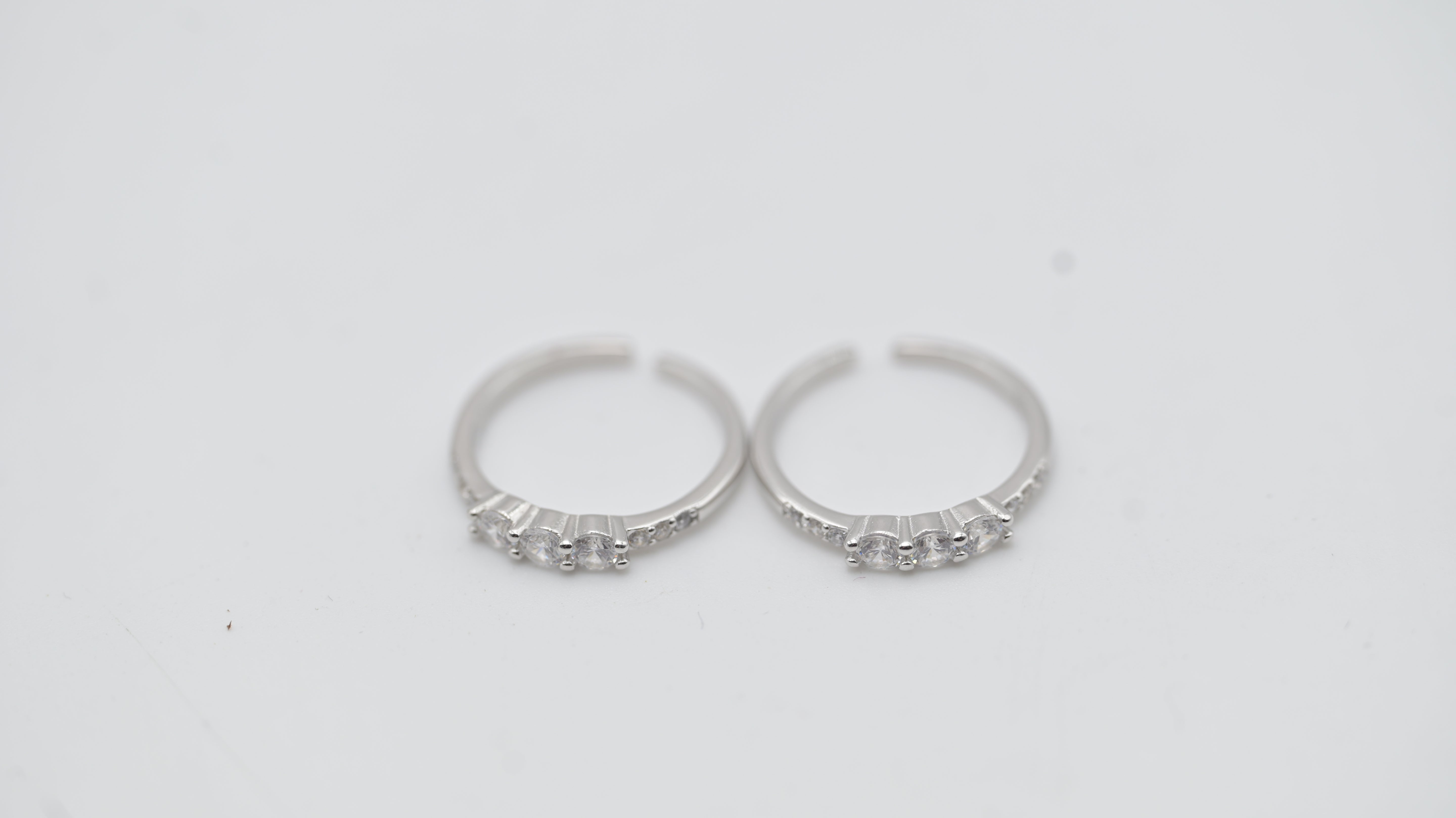 Classic Solitaire CZ Adjustable Toe Rings