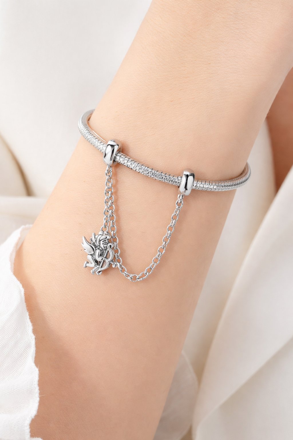 Cupid Safety Chain Charm - MIO20250010