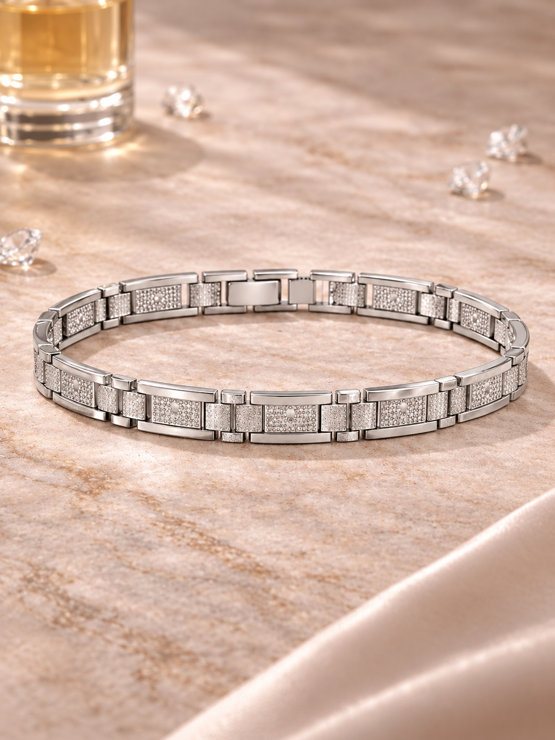 Link-Geometric Zirconia Bracelet