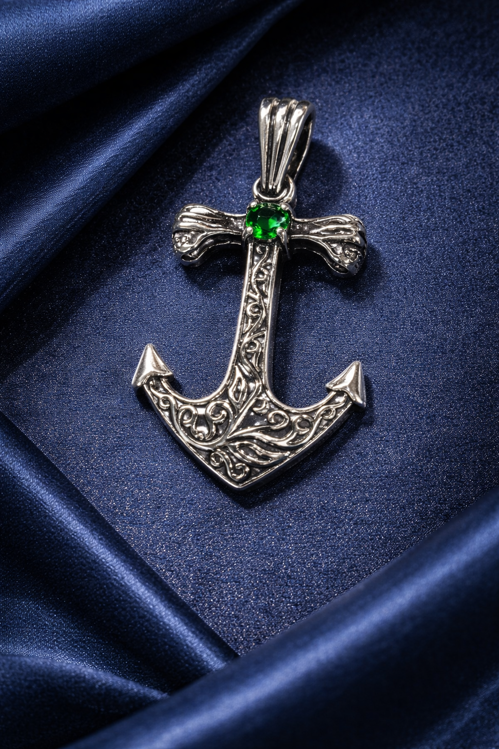 Anchor Cross Pendant - Miora