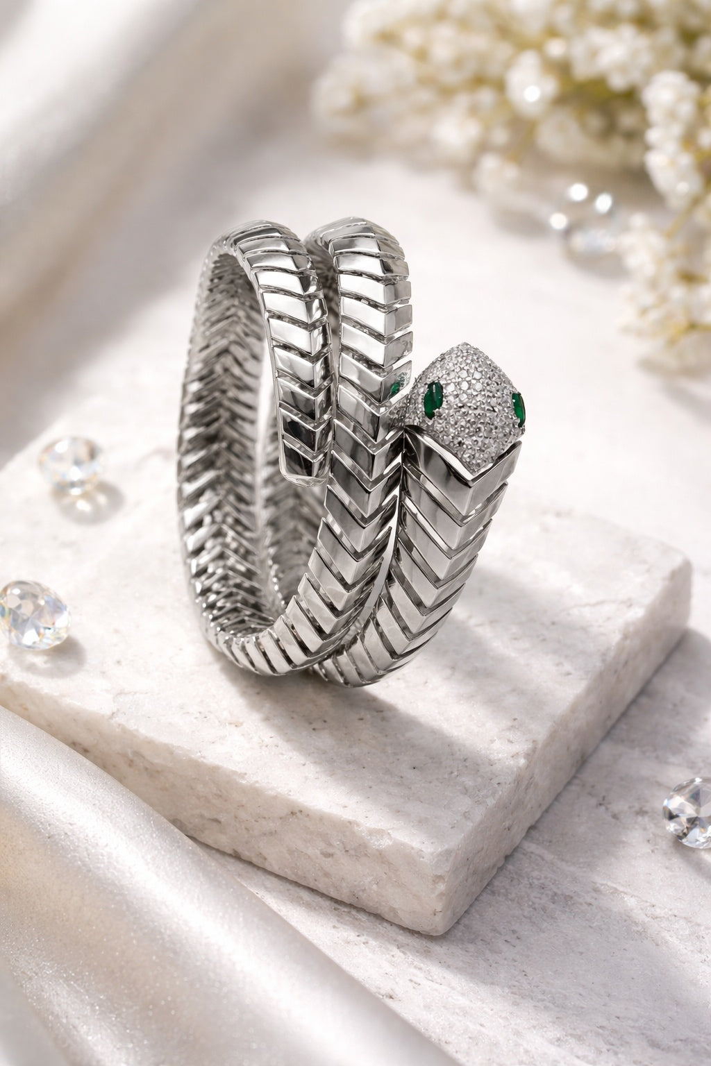 Serpentine-Grace Zirconia Bracelet