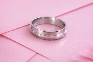 Rustline Engraved Ring - Miora