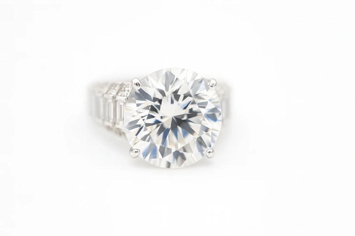 MIORA 925 Sterling Silver Grand-Solitaire Zirconia Ring - image 3
