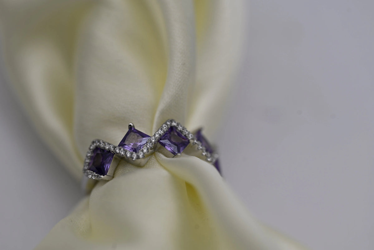 MIORA 925 Sterling Silver Princess-Cut-Chevron Zirconia Ring - image 6