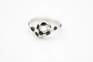 MIORA 925 Sterling Silver Swirl Loop Ring - main image