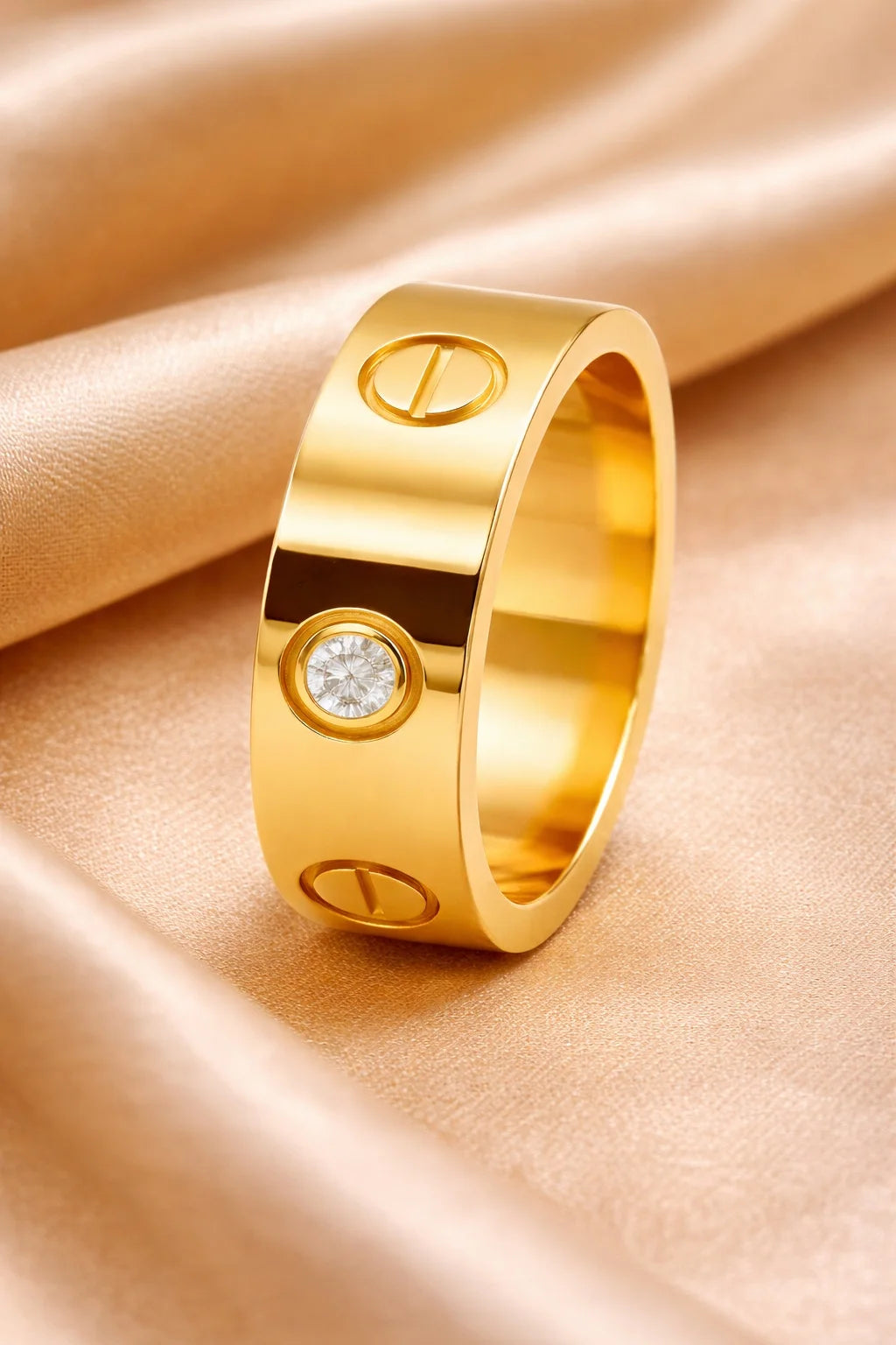 Designer Band Ring