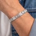 Link Bracelet with Geometric and Crystal Detaling
