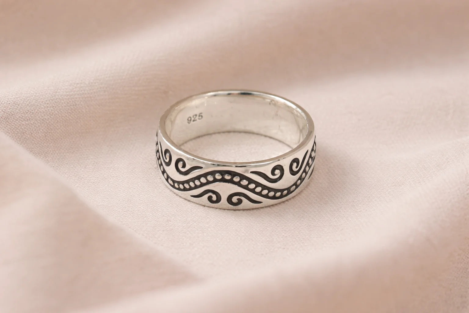Oxidised Wave Pattern Band Ring