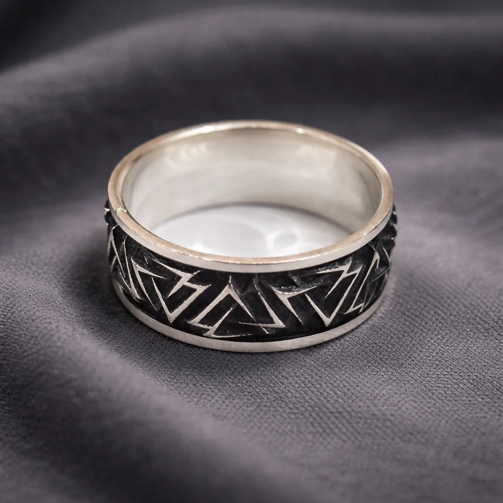 Tribal Pattern Band Ring