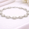 Sunburst Disk Bracelet - Elegant Adjustable Chain Bracelet