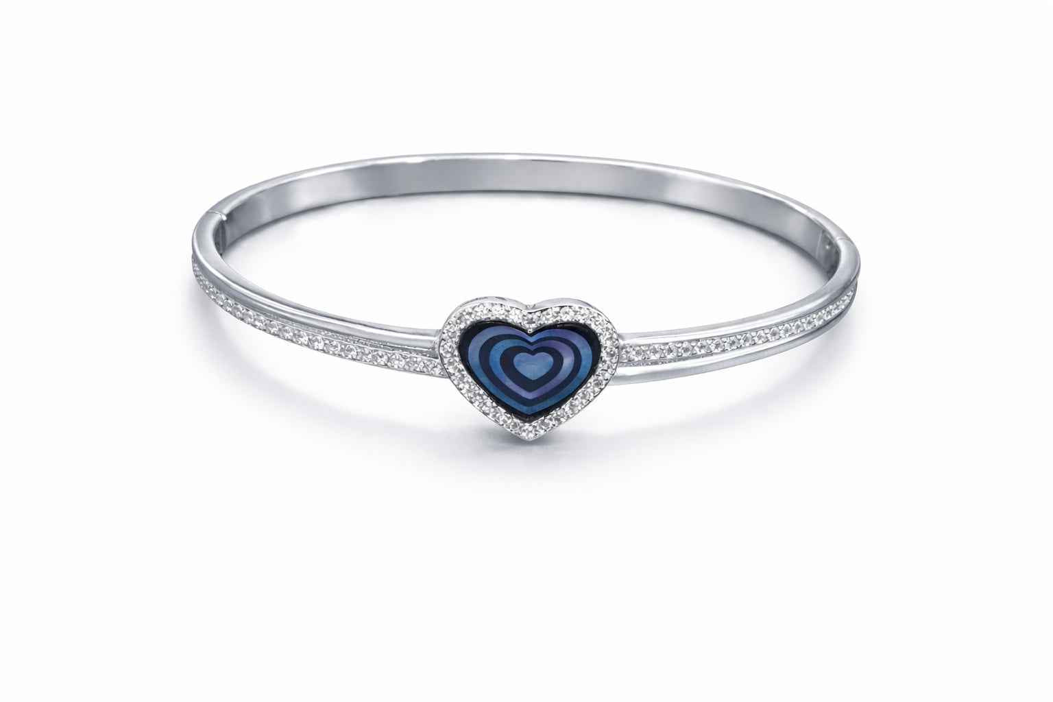 Noir Aura Heart Bracelet
