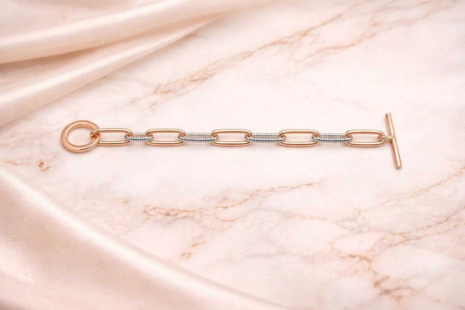 Toggle Link Bracelet