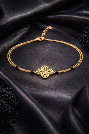 Floral Motif Bracelet - Miora