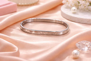 Men's dual tone stylish kada Bracelet