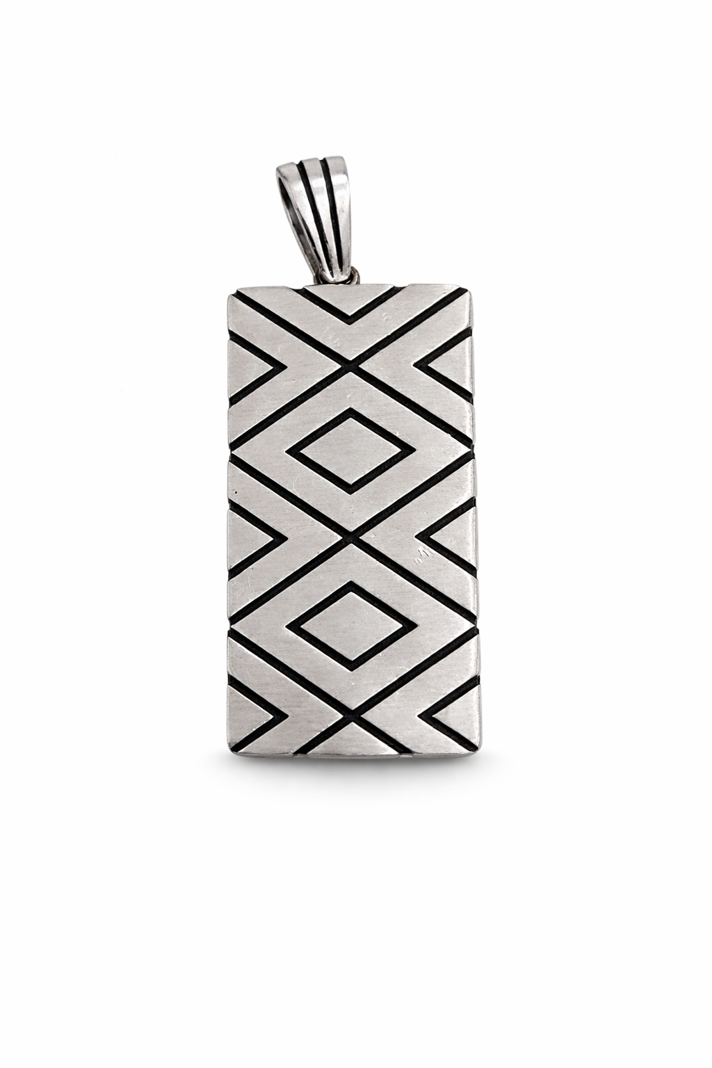 Geometric Engraved Pendant - Miora